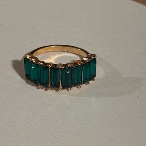 Gold and Green gemstone fashion Ring